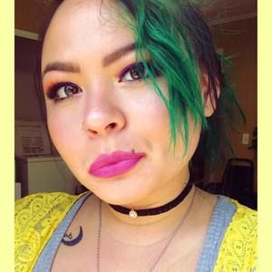 Meet your Posher, Elizabeth